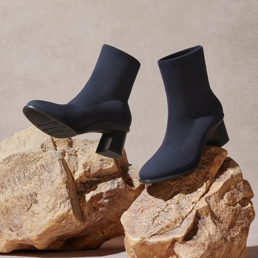 Vivaia Navy Knit Sock Boots Block Heel Women's Water Repellent Size US 6.5 EU 37
